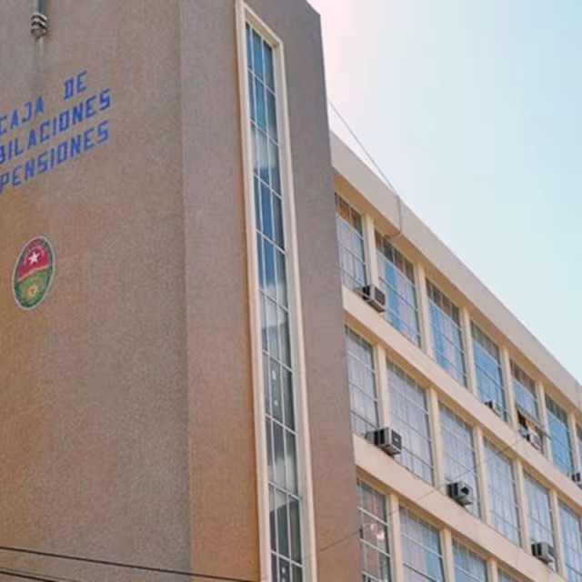 La Caja de Jubilaciones y Pensiones anunció beneficios para la matrícula