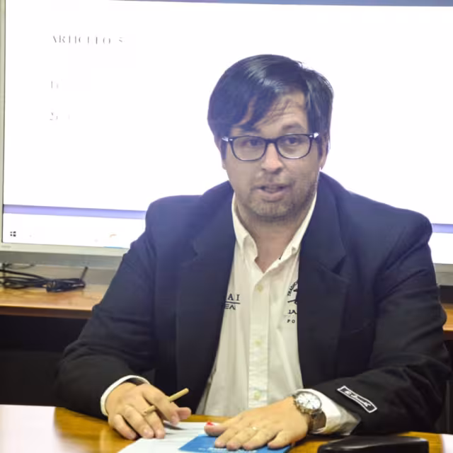 El CAER estuvo presente en el Senado